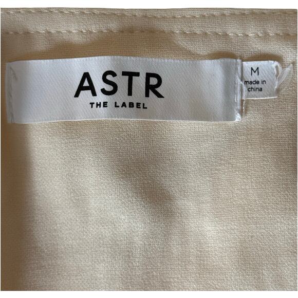 Astr the Label pleated sleeveless dress cream size Medium M - Picture 6 of 7